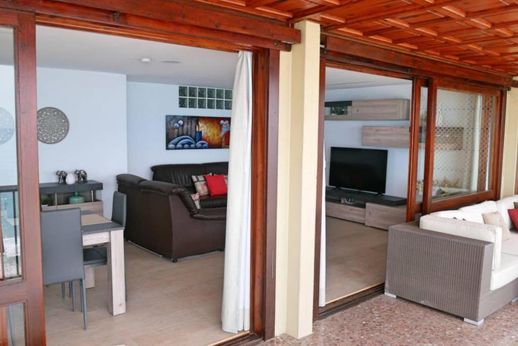 LEVANTE BEACH FRONT OF THE SEA Estacha Benidorm Exterior foto